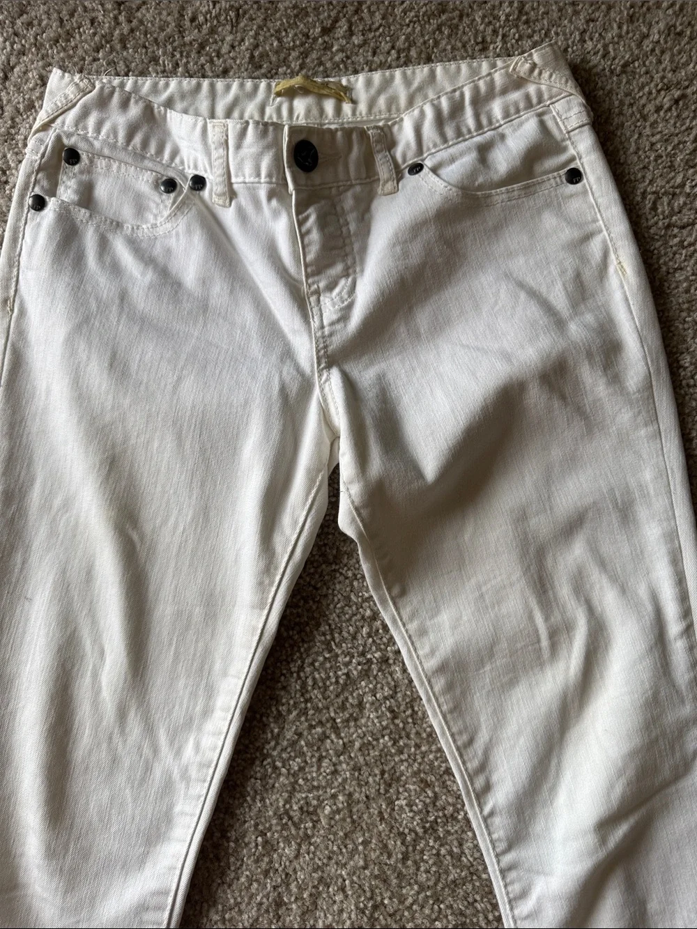 Free People Women’s White Skinny Ankle Jeans with Ankle Zips SIZE 28